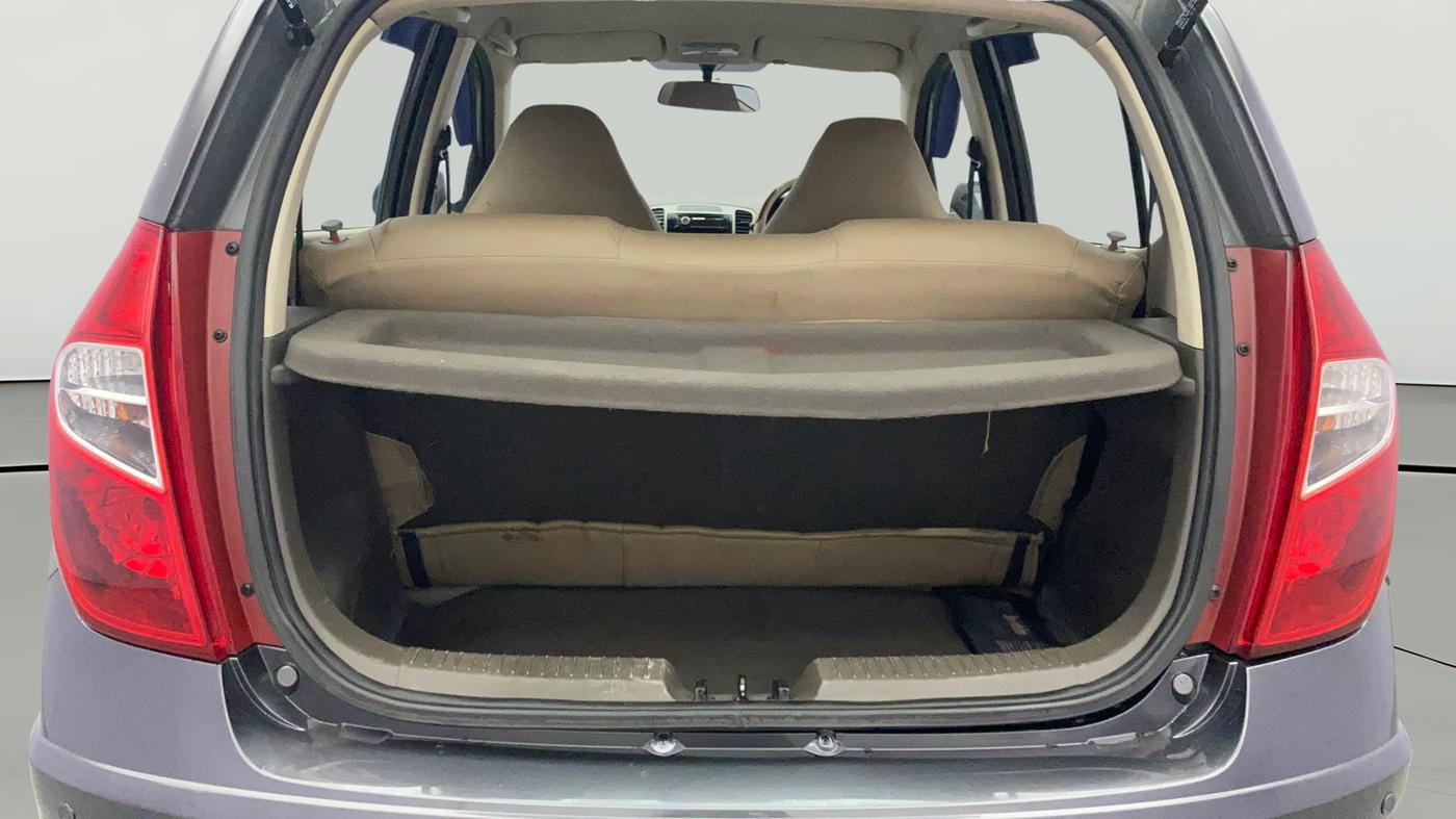 2013 Hyundai i10 MAGNA 1.2, Petrol, Manual, 98,231 km, Boot Open Zoomed View