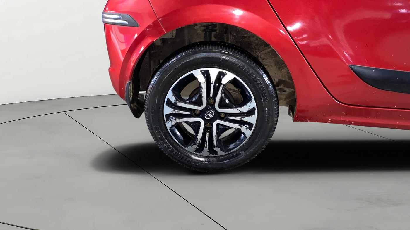 2019 Tata Tiago XZ PETROL, Petrol, Manual, 29,667 km, Right Rear Wheel