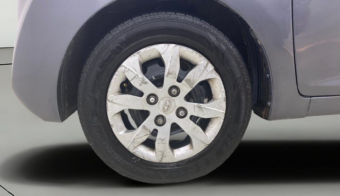2016 Hyundai Eon MAGNA +, Petrol, Manual, 69,870 km, Left Front Wheel