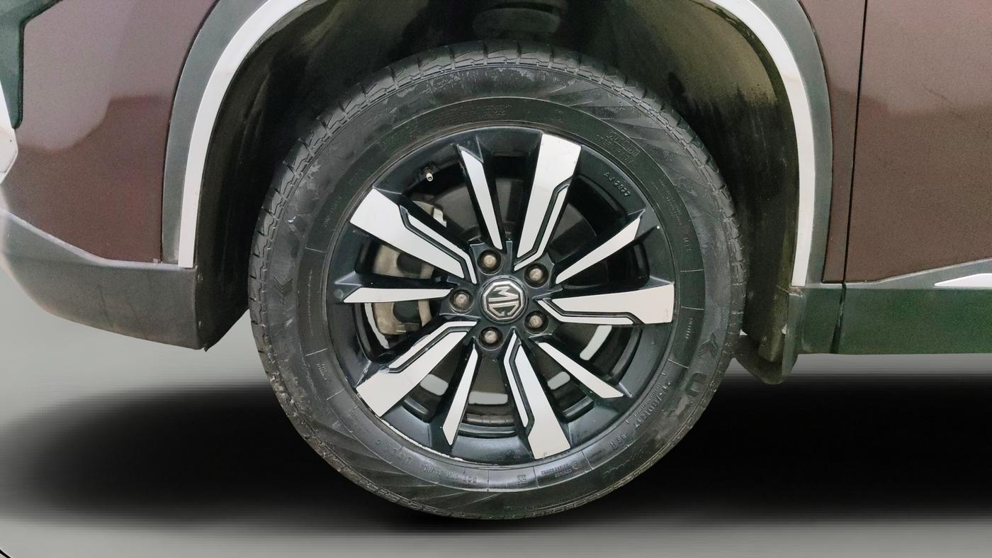 2019 MG HECTOR SHARP 1.5 DCT PETROL, Petrol, Automatic, 43,918 km, Left Front Wheel