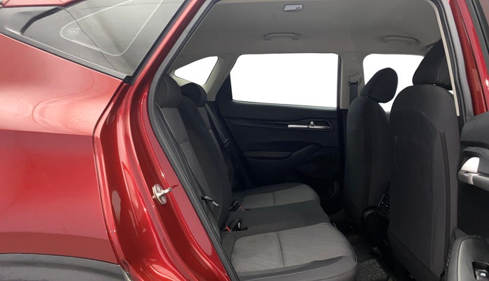 2022 KIA SELTOS HTK 1.5 PETROL, Petrol, Manual, 25,888 km, Right Side Rear Door Cabin