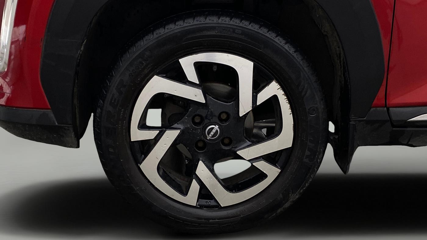 2023 Nissan MAGNITE XV MT, Petrol, Manual, 25,612 km, Left Front Wheel