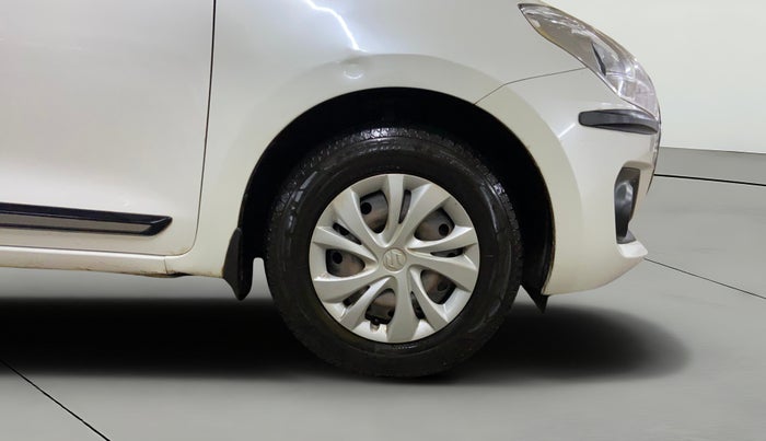 2020 Maruti Swift VXI, Petrol, Manual, 56,413 km, Right Front Wheel