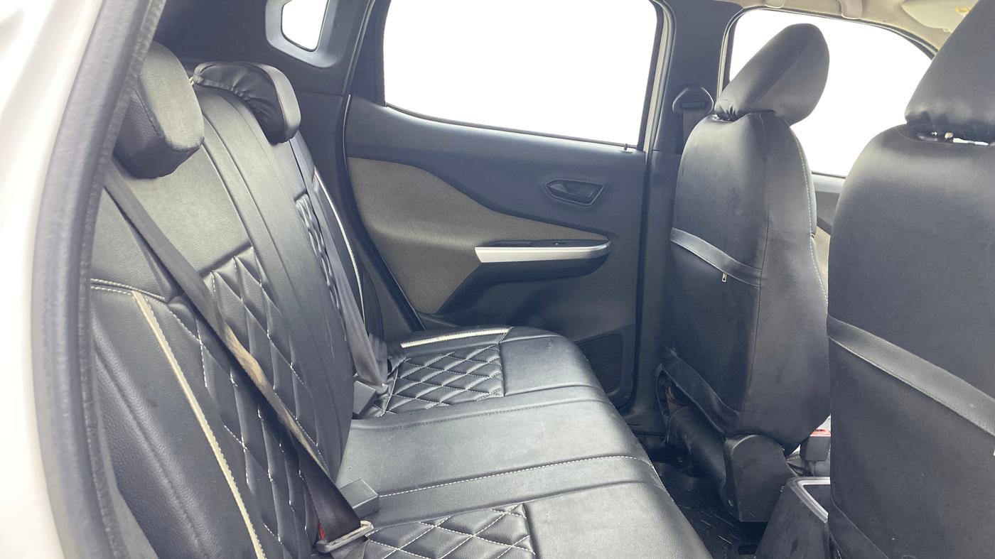 2022 Nissan MAGNITE XE, Petrol, Manual, 49,239 km, Right Side Rear Door Cabin