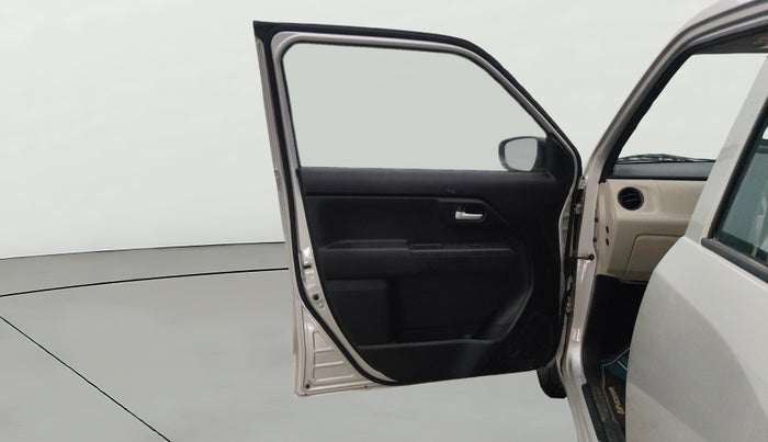 2024 Maruti New Wagon-R VXI 1.0 AMT, Petrol, Automatic, 3,551 km, LHS Front Door