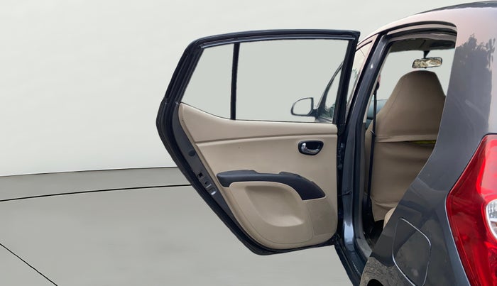 2013 Hyundai i10 MAGNA 1.1, CNG, Manual, 72,252 km, LHS Rear Door