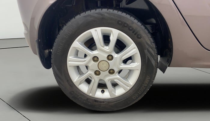 2018 Tata Tiago XZA PETROL, Petrol, Automatic, 54,703 km, Right Rear Wheel