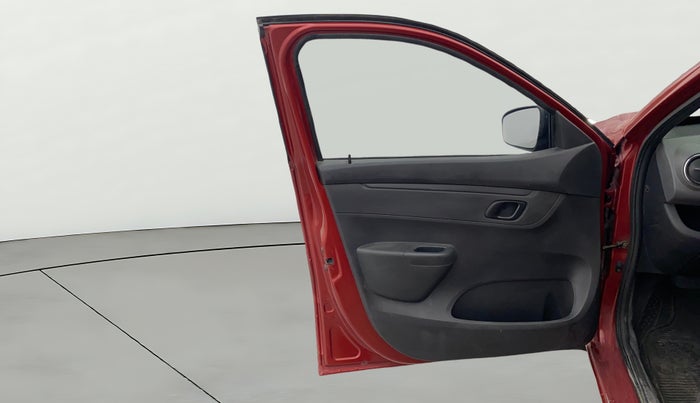 2016 Renault Kwid RXT 0.8, Petrol, Manual, 78,380 km, LHS Front Door