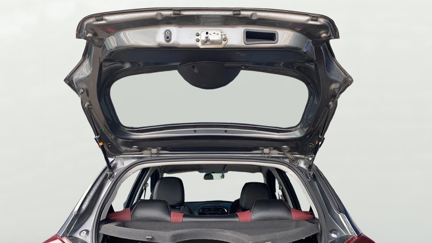 2020 Tata Tiago XZ PETROL, Petrol, Manual, 84,683 km, Boot Door Open