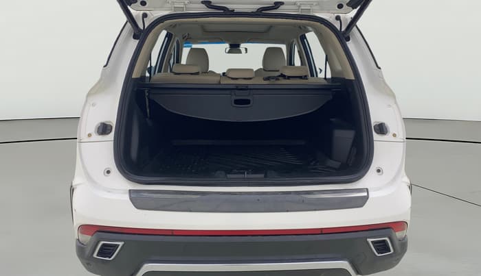 2023 MG HECTOR SHARP PRO 2.0 TURBO DIESEL, Diesel, Manual, 23,647 km, Boot Open Zoomed View