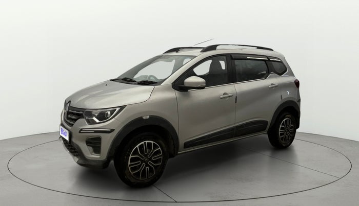 2020 Renault TRIBER RXZ, Petrol, Manual, 32,344 km, Left Front Diagonal