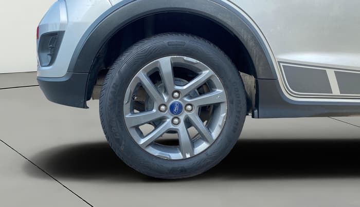 2018 Ford FREESTYLE TITANIUM PLUS 1.2 PETROL, Petrol, Manual, 63,420 km, Right Rear Wheel