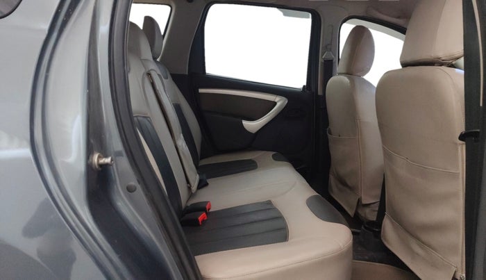 2013 Renault Duster 110 PS RXL DIESEL, Diesel, Manual, 98,252 km, Right Side Rear Door Cabin