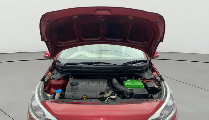 2015 Hyundai Elite i20 ASTA 1.4 CRDI (O), Diesel, Manual, 1,02,603 km, Open Bonet