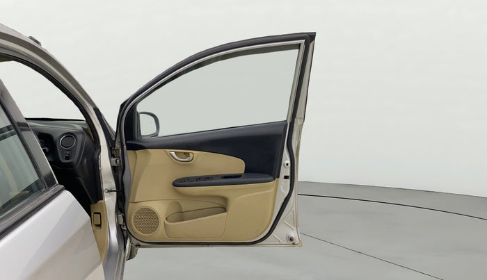 2015 Honda Brio VX MT, Petrol, Manual, 34,031 km, RHS Front Door