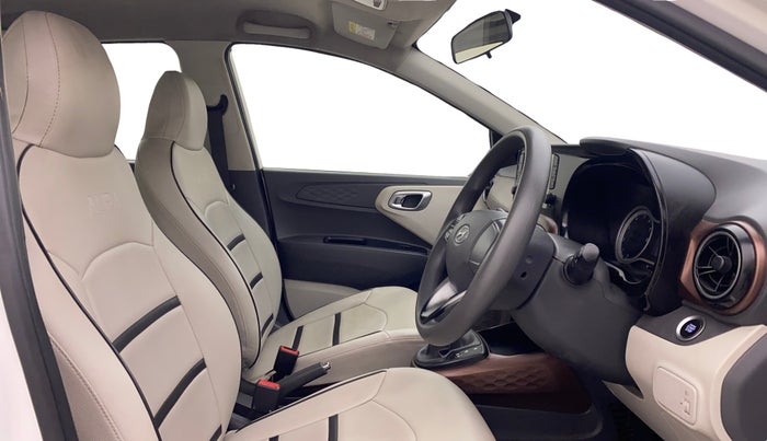 2020 Hyundai AURA SX PLUS 1.2 AMT, Petrol, Automatic, 55,980 km, Right Side Front Door Cabin