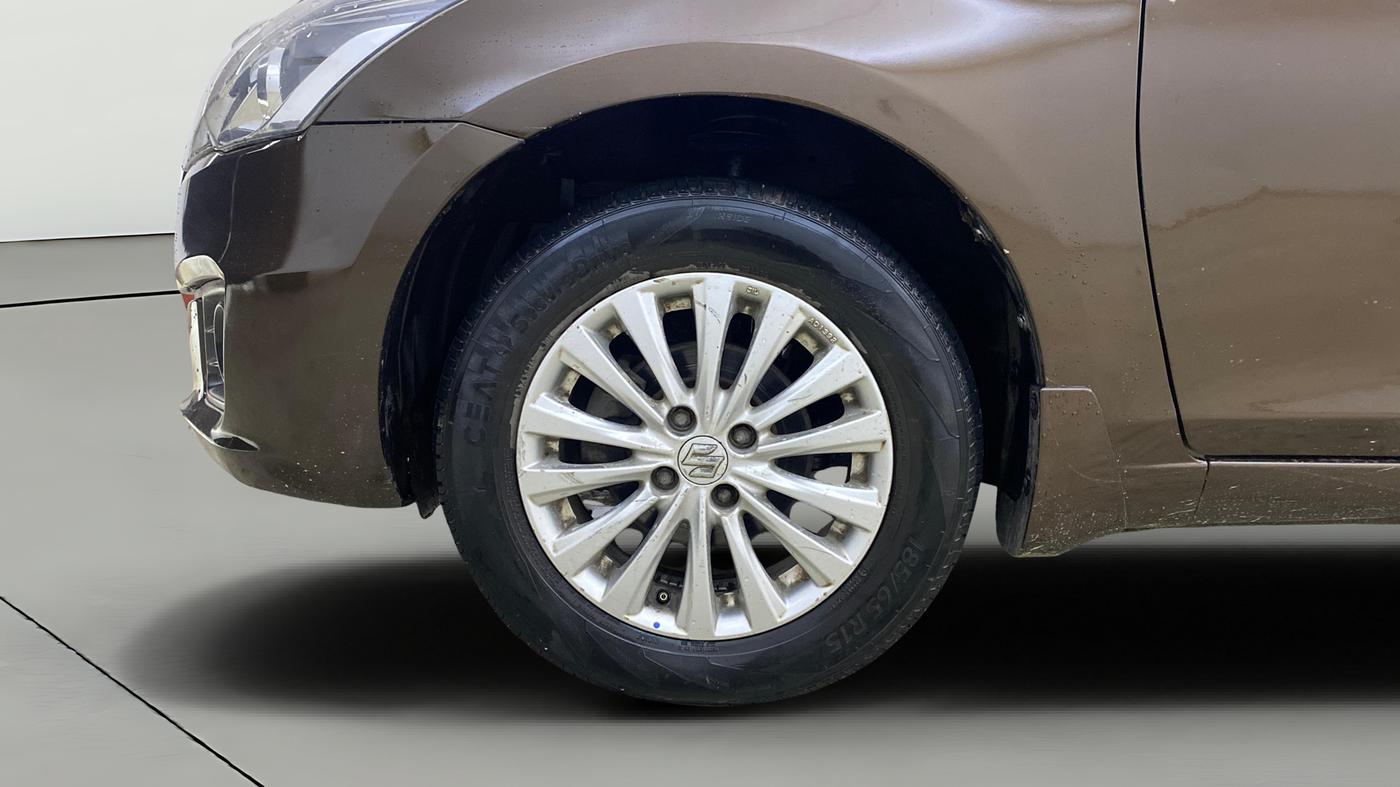 2016 Maruti Ciaz ZXI AT, Petrol, Automatic, 35,276 km, Left Front Wheel
