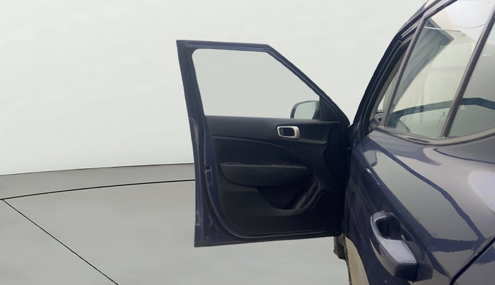 2020 Hyundai VENUE S 1.2, Petrol, Manual, 59,069 km, LHS Front Door