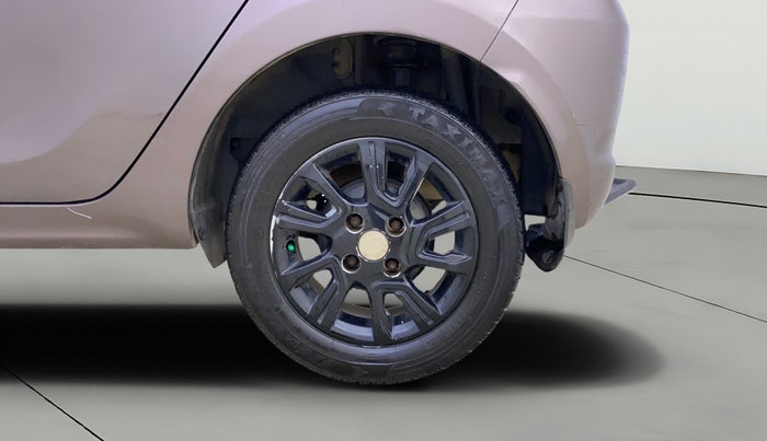 2018 Tata Tiago XZ DIESEL, Diesel, Manual, 82,616 km, Left Rear Wheel
