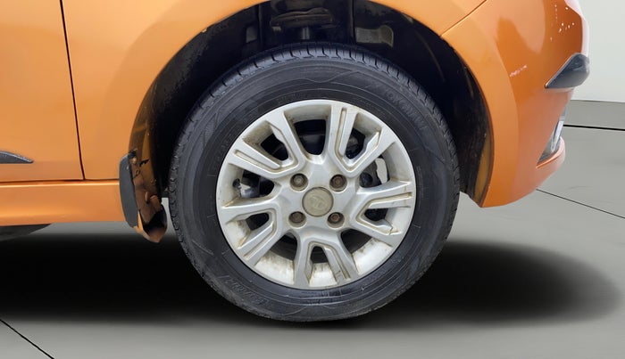 2018 Tata Tiago XZ PETROL, Petrol, Manual, 71,011 km, Right Front Wheel