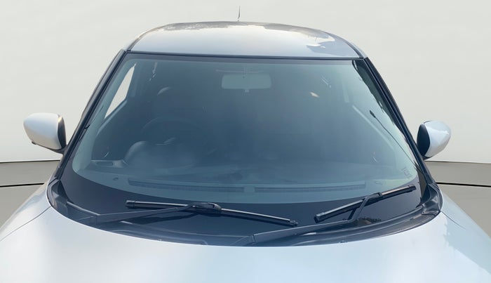 2023 Maruti Swift VXI AMT, Petrol, Automatic, 44,231 km, Front Windshield