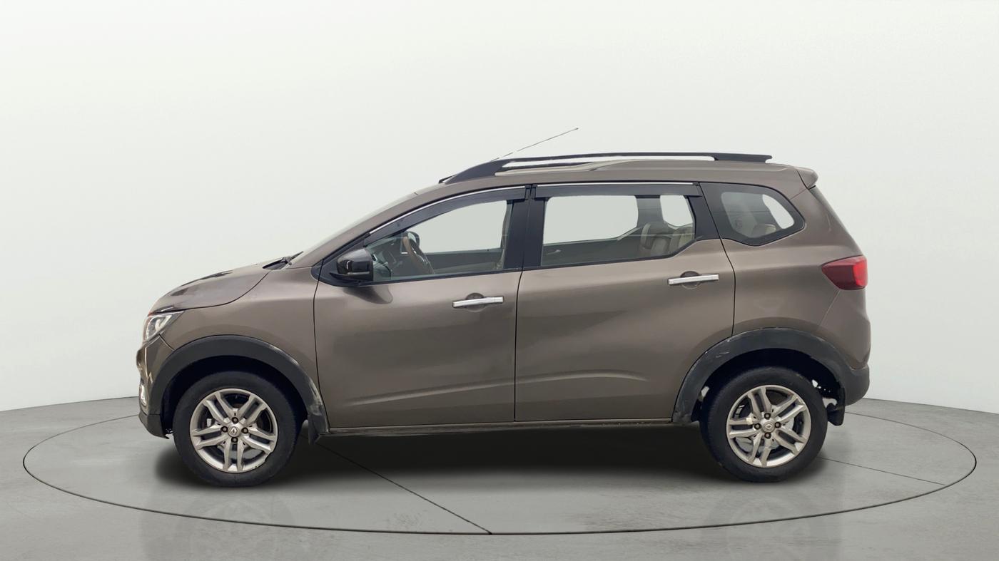 2024 Renault TRIBER RXZ, Petrol, Manual, 51,144 km, Left Side