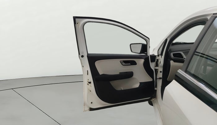 2023 Tata ALTROZ XZ PLUS O SUNROOF CNG, CNG, Manual, 19,101 km, LHS Front Door