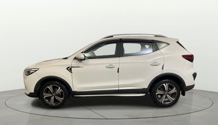 2022 MG ASTOR SHARP 1.5 MT, Petrol, Manual, 17,721 km, Left Side