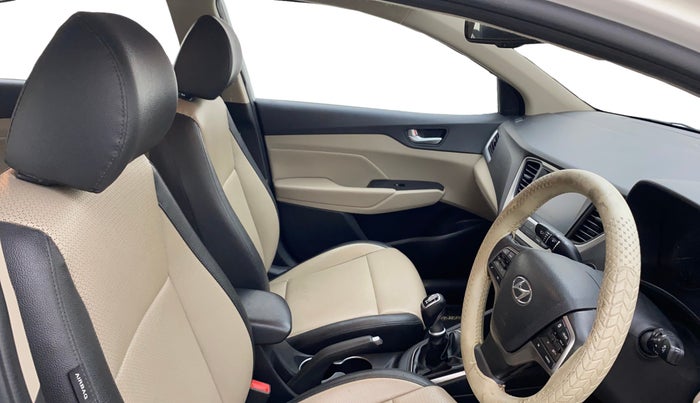 2018 Hyundai Verna 1.6 VTVT SX O, Petrol, Manual, 74,340 km, Right Side Front Door Cabin