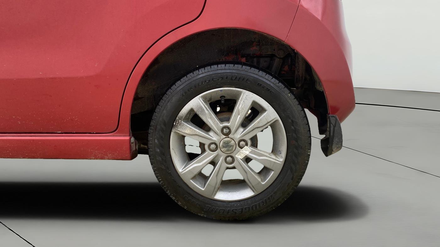 2014 Maruti Wagon R Stingray VXI, Petrol, Manual, 28,537 km, Left Rear Wheel
