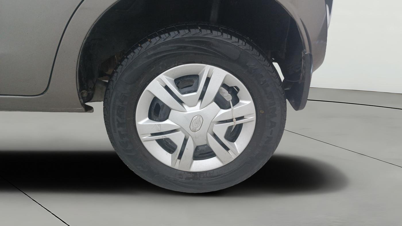 2017 Datsun Redi Go S 1.0, Petrol, Manual, 17,265 km, Left Rear Wheel