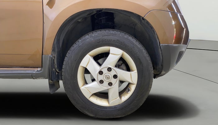 2012 Renault Duster 85 PS RXL DIESEL, Diesel, Manual, 99,303 km, Right Front Wheel