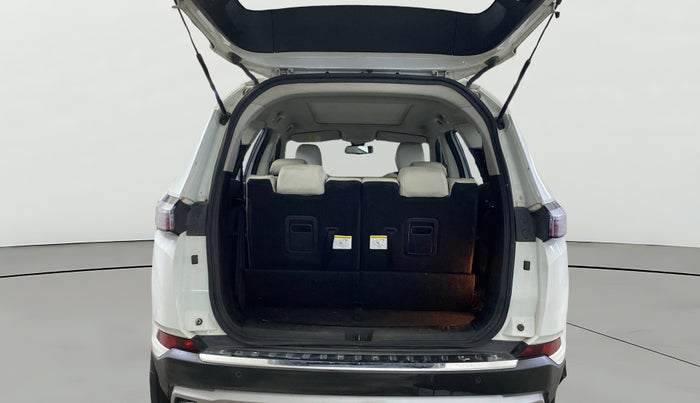 2022 Tata Safari XZA PLUS, Diesel, Automatic, 70,304 km, Boot Open Zoomed View