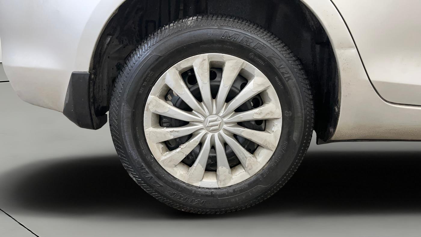 2015 Maruti Swift Dzire VXI, Petrol, Manual, 58,758 km, Right Rear Wheel