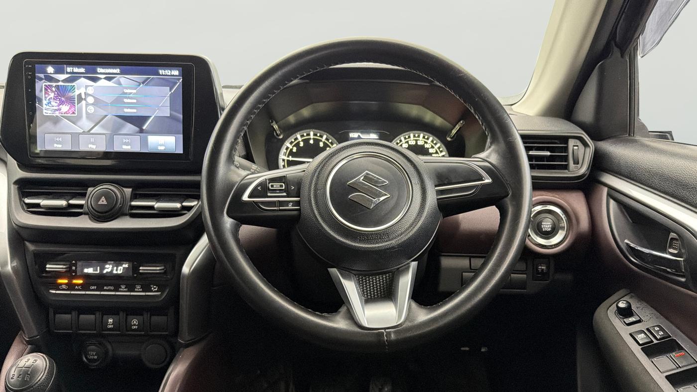 2024 Maruti Grand Vitara SIGMA SMART HYBRID, Petrol, Manual, 45,152 km, Steering Wheel Close Up