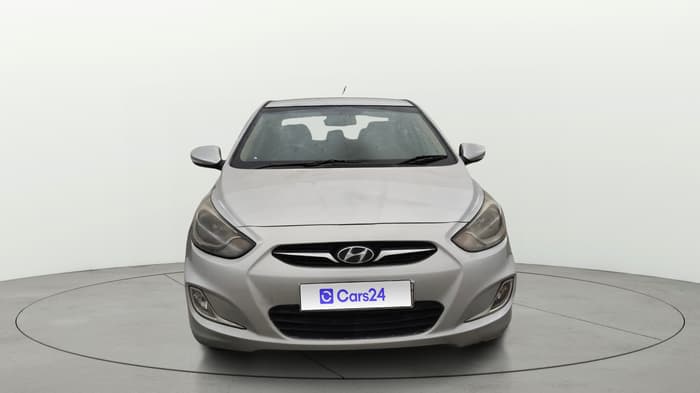 2013 Hyundai Verna FLUIDIC 1.6 CRDI SX, Diesel, Manual, 95,225 km, Front
