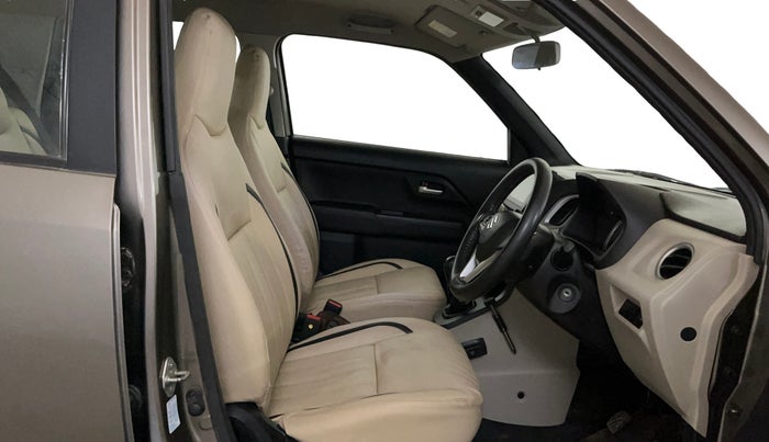 2019 Maruti New Wagon-R ZXI 1.2, Petrol, Manual, 72,677 km, Right Side Front Door Cabin