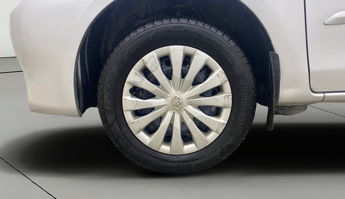 2013 Toyota Etios GD, Diesel, Manual, 34,119 km, Left Front Wheel