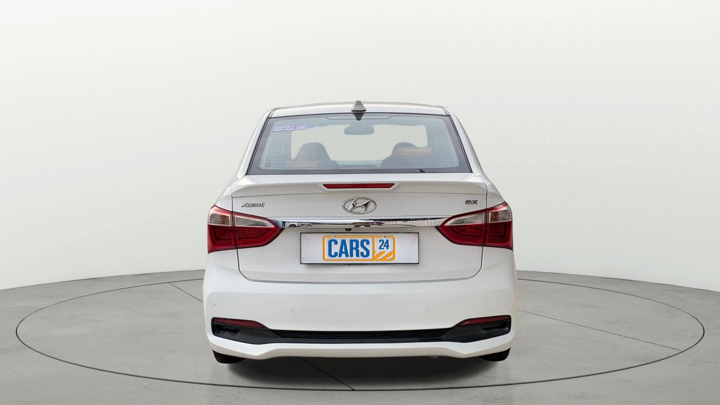 2018 Hyundai Xcent SX 1.2, Petrol, Manual, 45,000 km, Back/Rear
