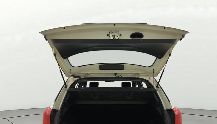 2016 Hyundai Creta SX PLUS 1.6 PETROL, Petrol, Manual, 63,797 km, Boot Door Open