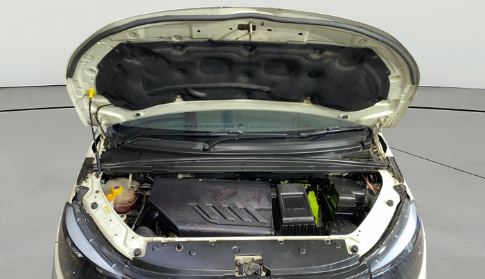 2020 Mahindra MARAZZO M 6 + 8 STR, Diesel, Manual, 87,670 km, Open Bonet