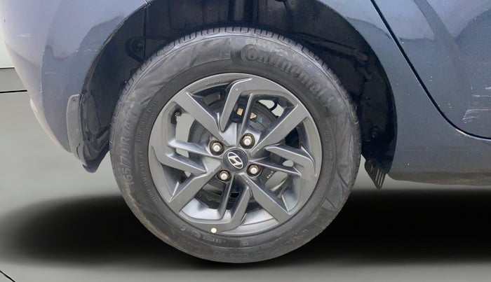 2020 Hyundai GRAND I10 NIOS SPORTZ AMT 1.2 KAPPA VTVT, Petrol, Automatic, 1,02,592 km, Right Rear Wheel