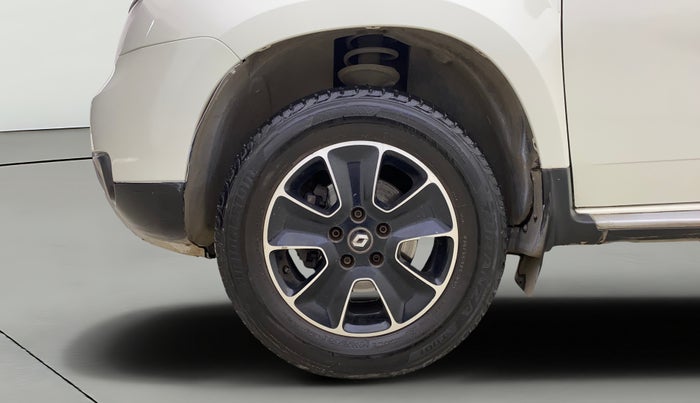 2016 Renault Duster 110 PS RXZ 4X2 AMT DIESEL, Diesel, Automatic, 69,276 km, Left Front Wheel