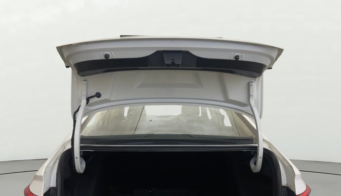 2022 Skoda SLAVIA AMBITION 1.0L TSI MT, Petrol, Manual, 65,322 km, Boot Door Open