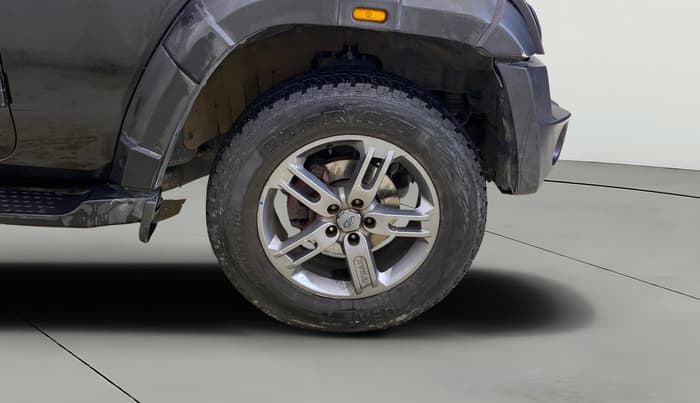 2021 Mahindra Thar LX PETROL HT 4WD AT, Petrol, Automatic, 78,013 km, Right Front Wheel