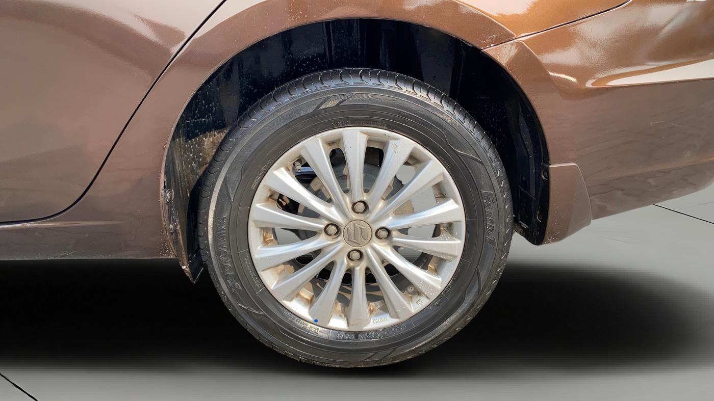 2019 Maruti Ciaz DELTA DIESEL 1.5, Diesel, Manual, 95,531 km, Left Rear Wheel