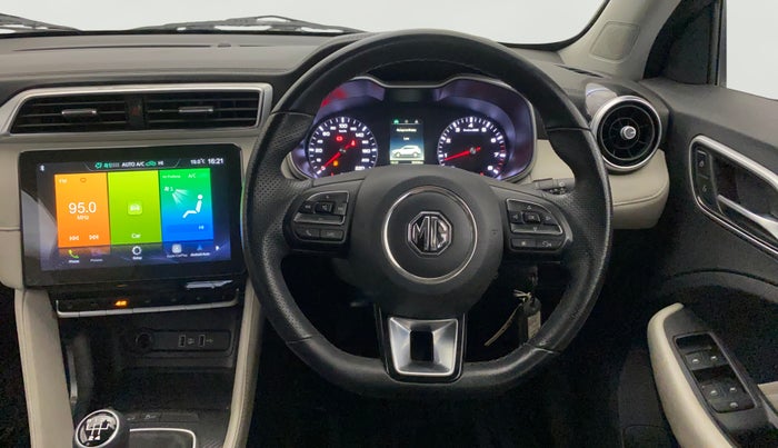 2022 MG ASTOR SUPER 1.5 MT, Petrol, Manual, 39,486 km, Steering Wheel Close Up