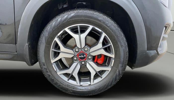 2023 KIA SELTOS GTX PLUS DCT 1.4 PETROL, Petrol, Automatic, 33,356 km, Right Front Wheel