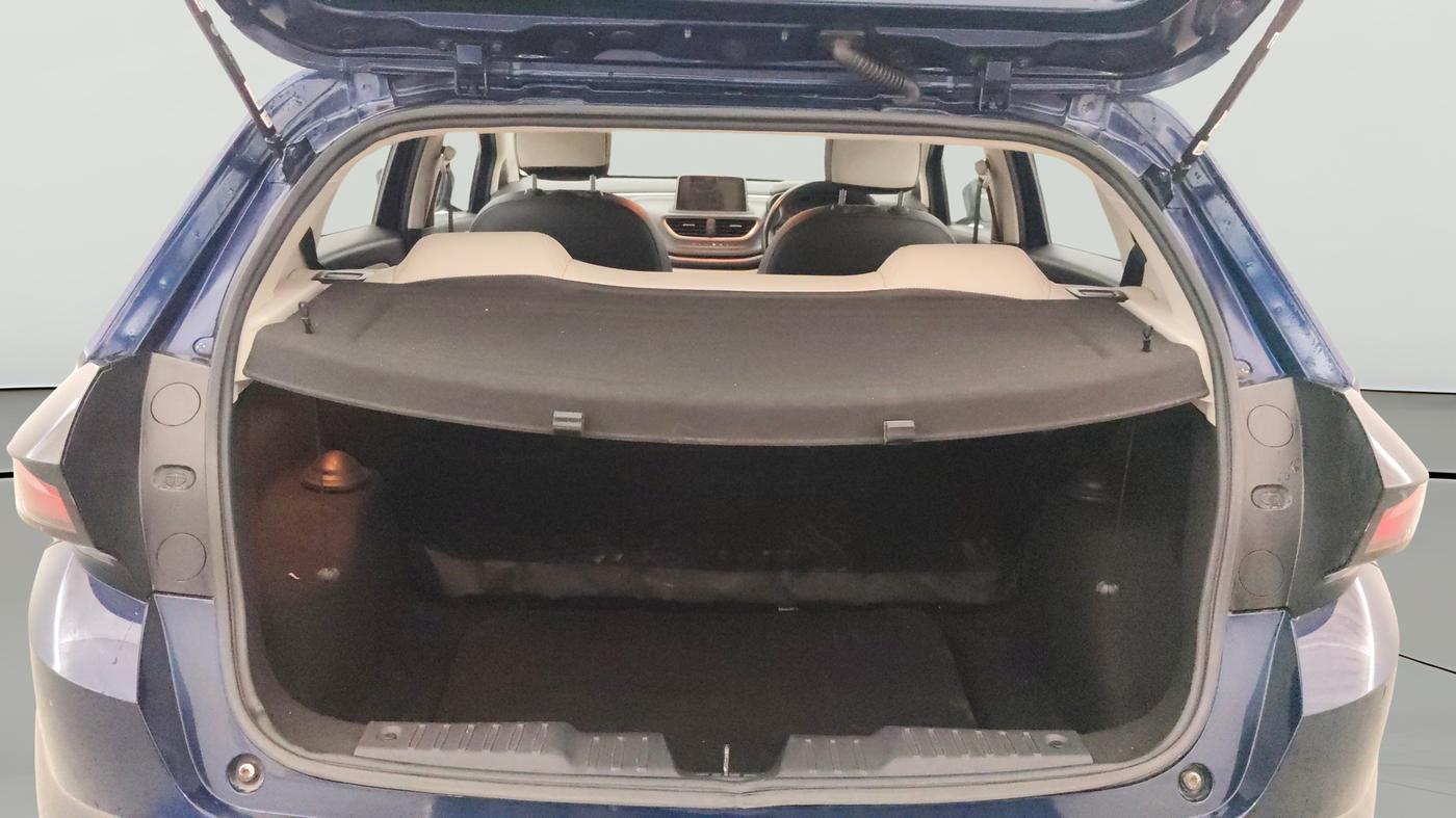 2022 Tata ALTROZ XTA, Petrol, Automatic, 36,238 km, Boot Open Zoomed View