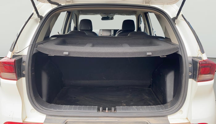 2020 KIA SONET HTK PLUS 1.2, Petrol, Manual, 40,878 km, Boot Open Zoomed View